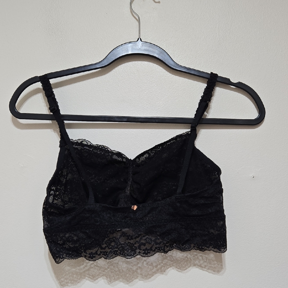 Victoria's Sectet Elegant Black Lace Bralette